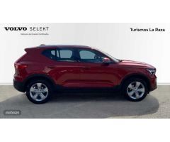 Volvo XC40 TODOTERRENO 1.5 T2 CORE AUTOMATICO 129CV 5P de 2024 con 15.222 Km por 31.900 EUR. en Sevi