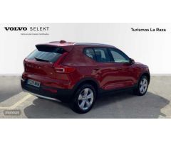 Volvo XC40 TODOTERRENO 1.5 T2 CORE AUTOMATICO 129CV 5P de 2024 con 15.222 Km por 31.900 EUR. en Sevi