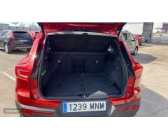 Volvo XC40 TODOTERRENO 1.5 T2 CORE AUTOMATICO 129CV 5P de 2024 con 15.222 Km por 31.900 EUR. en Sevi