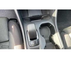 Volvo XC40 TODOTERRENO 1.5 T2 CORE AUTOMATICO 129CV 5P de 2024 con 15.222 Km por 31.900 EUR. en Sevi