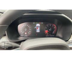 Volvo XC40 TODOTERRENO 1.5 T2 CORE AUTOMATICO 129CV 5P de 2024 con 17.345 Km por 32.900 EUR. en Sevi