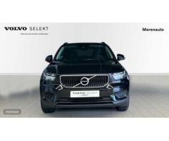 Volvo XC40 1.5 T2 MOMENTUM CORE 129 CV de 2021 con 73.292 Km por 22.900 EUR. en A Coruna