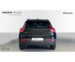 Volvo XC40 1.5 T2 MOMENTUM CORE 129 CV de 2021 con 73.292 Km por 22.900 EUR. en A Coruna