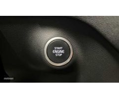 Volvo XC40 1.5 T2 MOMENTUM CORE 129 CV de 2021 con 73.292 Km por 22.900 EUR. en A Coruna