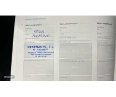 Volvo XC40 1.5 T2 MOMENTUM CORE 129 CV de 2021 con 73.292 Km por 22.900 EUR. en A Coruna