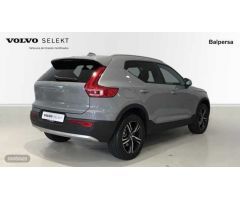 Volvo XC40 XC40 Core, B3 Mild hybrid, Gasolina de 2025 con 10 Km por 44.990 EUR. en Ourense