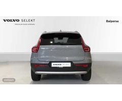 Volvo XC40 XC40 Core, B3 Mild hybrid, Gasolina de 2025 con 5 Km por 44.990 EUR. en Ourense