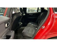 Volvo V 60 V60 Core, B4 Mild hybrid, Diesel de 2025 con 1 Km por 44.500 EUR. en Madrid