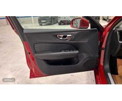 Volvo V 60 V60 Core, B4 Mild hybrid, Diesel de 2025 con 1 Km por 44.500 EUR. en Madrid