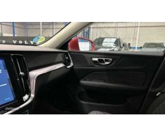 Volvo V 60 V60 Core, B4 Mild hybrid, Diesel de 2025 con 1 Km por 44.500 EUR. en Madrid