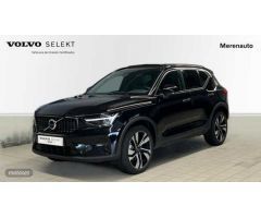 Volvo XC40 2.0 B3 ULTIMATE DARK AUTO 163 CV de 2024 con 20.737 Km por 44.900 EUR. en A Coruna