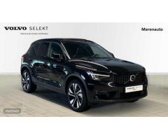 Volvo XC40 2.0 B3 ULTIMATE DARK AUTO 163 CV de 2024 con 20.737 Km por 44.900 EUR. en A Coruna