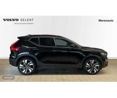 Volvo XC40 2.0 B3 ULTIMATE DARK AUTO 163 CV de 2024 con 20.737 Km por 44.900 EUR. en A Coruna