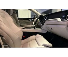 Volvo XC 60 2.0 B4 D BUSINESS PLUS AUTO 4WD 5P de 2020 con 80.004 Km por 33.900 EUR. en Valencia