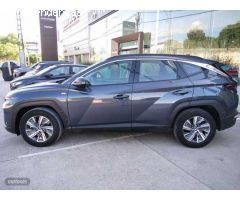 Hyundai Tucson 1.6 TGDI 48V Maxx 4x2 de 2021 con 42.800 Km por 32.500 EUR. en Segovia