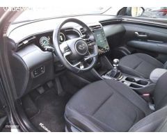 Hyundai Tucson 1.6 TGDI 48V Maxx 4x2 de 2021 con 42.800 Km por 32.500 EUR. en Segovia