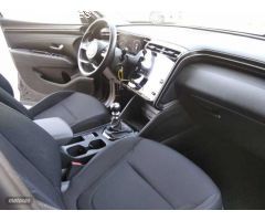Hyundai Tucson 1.6 TGDI 48V Maxx 4x2 de 2021 con 42.800 Km por 32.500 EUR. en Segovia