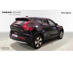 Volvo XC40 2.0 B3 MHEV CORE DCT 163 5P de 2025 con 1 Km por 39.500 EUR. en La Rioja