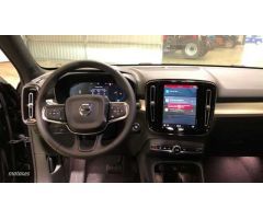 Volvo XC40 2.0 B3 MHEV CORE DCT 163 5P de 2025 con 1 Km por 39.500 EUR. en La Rioja