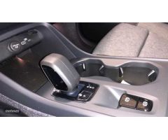 Volvo XC40 2.0 B3 MHEV CORE DCT 163 5P de 2025 con 1 Km por 39.500 EUR. en La Rioja