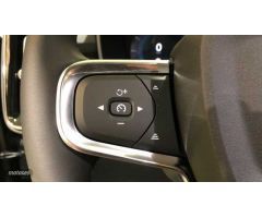 Volvo XC40 2.0 B3 MHEV CORE DCT 163 5P de 2025 con 1 Km por 39.500 EUR. en La Rioja