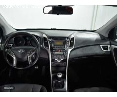 Hyundai i30 1.4 Tecno de 2014 con 120.400 Km por 10.490 EUR. en Cadiz