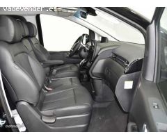 Hyundai Staria Staria HEV 1.6 TGDI Tecno de 2025 con 4.000 Km por 49.990 EUR. en Cadiz