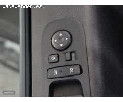 Hyundai Staria Staria HEV 1.6 TGDI Tecno de 2025 con 4.000 Km por 49.990 EUR. en Cadiz