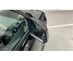 Volvo XC40 XC40 T2 Momentum Pro Automatico de 2020 con 31.958 Km por 26.450 EUR. en Navarra