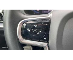 Volvo V 60 V60 Cross Country Core, B4 (diesel) AWD, Diesel de 2023 con 44.260 Km por 39.750 EUR. en