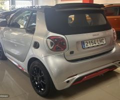 Smart Fortwo cabrio FORTWO EQ USHUAIA LIMITED EDICION CABRIO 81 CV de 2020 con 7.675 Km por 20.500 E
