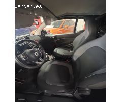 Smart Fortwo cabrio FORTWO EQ USHUAIA LIMITED EDICION CABRIO 81 CV de 2020 con 7.675 Km por 20.500 E
