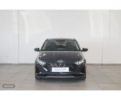 Hyundai i20 1.0 TGDI  Klass  100CV 48V de 2024 con 17.453 Km por 19.500 EUR. en Cadiz