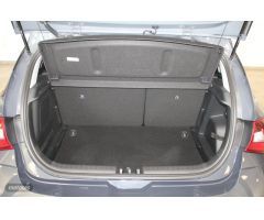 Hyundai i20 1.0 TGDI  Klass  100CV 48V de 2024 con 17.453 Km por 19.500 EUR. en Cadiz