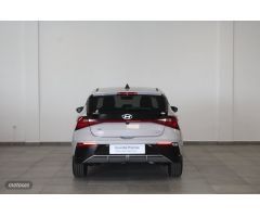 Hyundai i20 1.0 TGDI Klass 100CV de 2024 con 17.481 Km por 18.900 EUR. en Cadiz