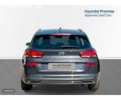 Hyundai i30 i30 CW 1.6CRDi Klass LR 116 de 2021 con 108.000 Km por 14.900 EUR. en Valencia
