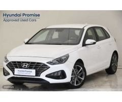Hyundai i30 1.5 DPI Klass SLX 110 de 2024 con 7.771 Km por 19.900 EUR. en Huelva