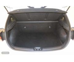 Hyundai i30 1.5 DPI Klass SLX 110 de 2024 con 8.009 Km por 19.900 EUR. en Huelva