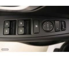 Hyundai i30 1.5 DPI Klass SLX 110 de 2024 con 8.009 Km por 19.900 EUR. en Huelva