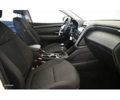 Hyundai Tucson 1.6 TGDI Klass 4x2 de 2024 con 22.808 Km por 25.500 EUR. en Huelva