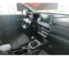 Hyundai Kona 1.0 TGDI Maxx 4x2 de 2021 con 81.146 Km por 15.490 EUR. en Madrid