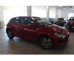Hyundai i20 1.0 TGDI Klass 100CV de 2024 con 15.887 Km por 18.900 EUR. en Cadiz