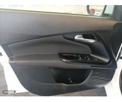 Fiat Tipo 1.3D MIRROR 5P de 2020 con 62.248 Km por 13.300 EUR. en Pontevedra