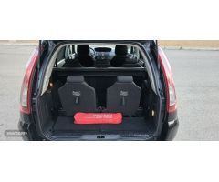 Citroen C4 Grand Picasso 1.6 HDI 110 MANUAL 7 PLAZAS de 2011 con 407.000 Km por 4.900 EUR. en Ciudad