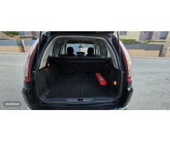 Citroen C4 Grand Picasso 1.6 HDI 110 MANUAL 7 PLAZAS de 2011 con 407.000 Km por 4.900 EUR. en Ciudad
