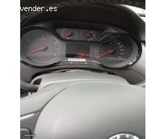 Opel Crossland X SELE de 2018 con 75.000 Km por 9.950 EUR. en Pontevedra