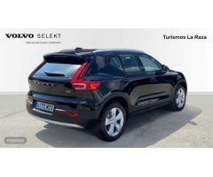Volvo XC40 XC40 Core, B3 Mild hybrid, Gasolina de 2025 con 1.104 Km por 43.500 EUR. en Sevilla