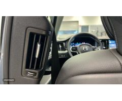 Volvo XC 60 2.0 T6 AWD RECHARGE ULTIMATE DARK AUTO 350 CV de 2023 con 21.938 Km por 52.500 EUR. en A