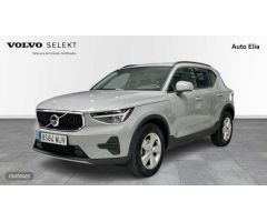 Volvo XC40 1.5 T2 ESSENTIAL AUTO 5P de 2023 con 15.752 Km por 28.900 EUR. en Madrid