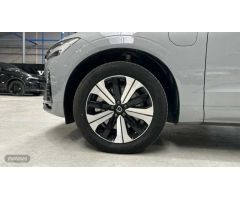 Volvo XC 60 2.0 T6 RECHARGE PLUS DARK AUTO 4WD 5P de 2024 con 14.000 Km por 55.900 EUR. en Madrid